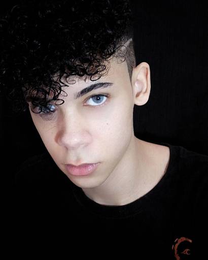 Bryan Haller, Foto hd, fotos, homem Torto