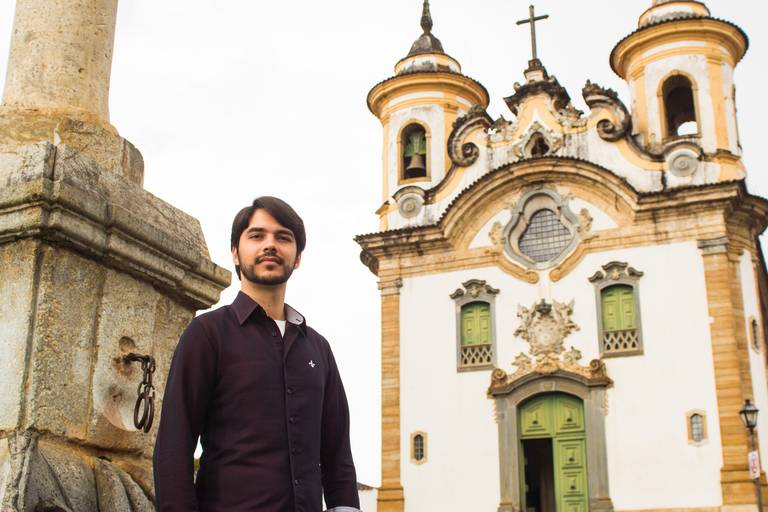 Retrato editorial de Sandro Andrade focado em posicionamento de imagem e autoridade. Registro por Bruno Arita