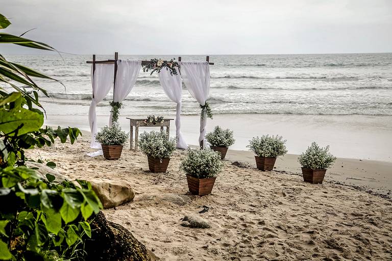 decoração casamento na praia