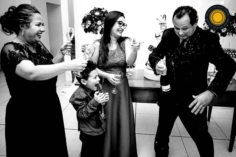 debutante – festa de 15 anos – cobertura fotográfica para 15 anos – fotógrafo de 15 anos – ensaio de 15 anos – brinde de 15 anos – valsa de 15 anos – Antonio Rocha Fotografias – Pelotas – book de 15 anos – dança de 15 anos – balada