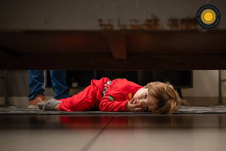 ensaio de aniversário – festa infantil – festa de criança – foto premiada – instinto criativo – Pelotas – Antonio Rocha Fotografias – Fotógrafo de Crianças – Fotógrafo de Eventos – brincadeira de criança – festa em casa – festa no salão - playground