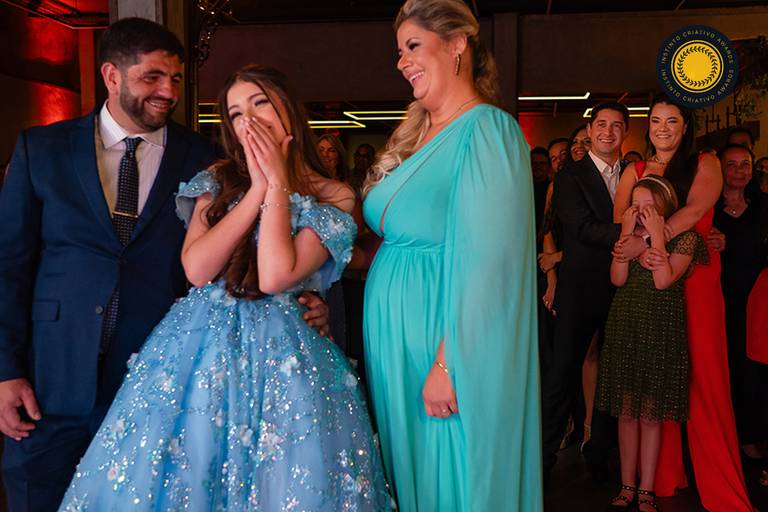 debutante – festa de 15 anos – cobertura fotográfica para 15 anos – fotógrafo de 15 anos – ensaio de 15 anos – brinde de 15 anos – valsa de 15 anos – Antonio Rocha Fotografias – Pelotas – book de 15 anos – dança de 15 anos – balada