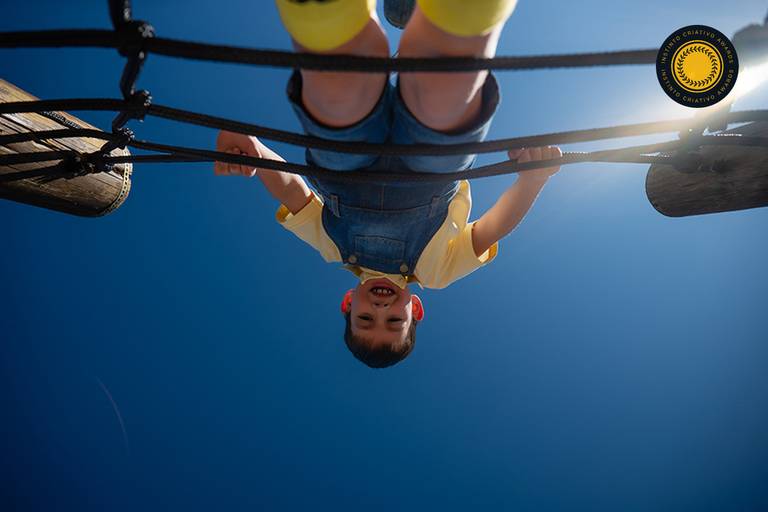 ensaio de aniversário – festa infantil – festa de criança – foto premiada – instinto criativo – Pelotas – Antonio Rocha Fotografias – Fotógrafo de Crianças – Fotógrafo de Eventos – brincadeira de criança – festa em casa – festa no salão – playground