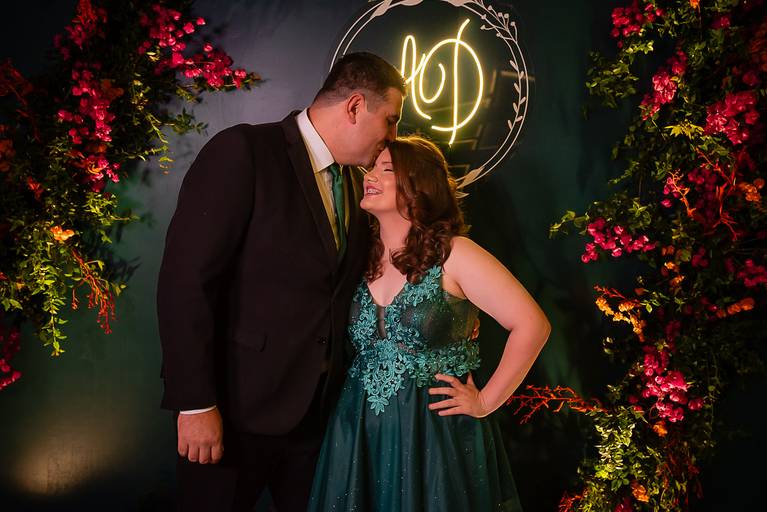 festa debutante – festa de 15 anos – coleção premiada – adolescente – juventude – ensaio de 15 anos – ensaio de debutante – ensaio externo – engenho eventos - Pelotas – Antonio Rocha Fotografias – Fotógrafo de Eventos – drinks – dj – balada