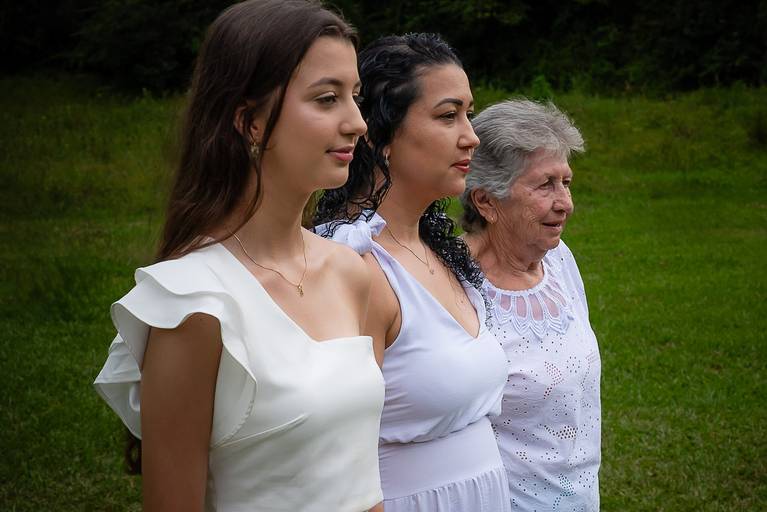 festa debutante – festa de 15 anos – coleção premiada – adolescente – juventude – ensaio de 15 anos – ensaio de debutante – ensaio externo – origens – Cerro Grande do Sul - Pelotas – Antonio Rocha Fotografias – Fotógrafo de Eventos – fotos com a família