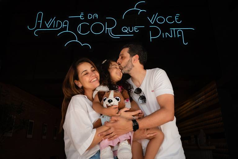 Ensaio de aniversário - fotógrafo de família - fotos de família - ensaio ao ar livre - ensaio externo - fotos descontraídas - Pelotas - Parque Una - Antonio Rocha Fotografias - Ursinho - naninha - Pracinha - Óculos Infantil  - Maitê - Manu - Murilo