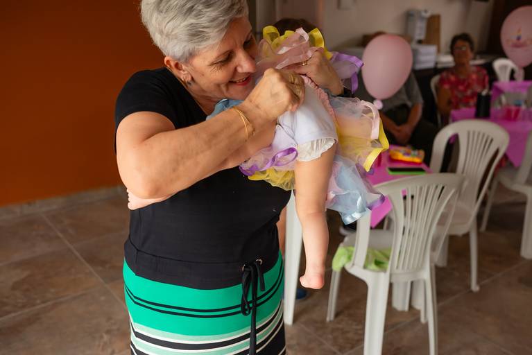 festa infantil – coleção premiada – festa de criança – ensaio de aniversário – festa infantil – festa de criança – festa em casa- Sophia – Pelotas – Antonio Rocha Fotografias – Fotógrafo de Crianças – Fotógrafo de Eventos - babá eletrônica - fralda