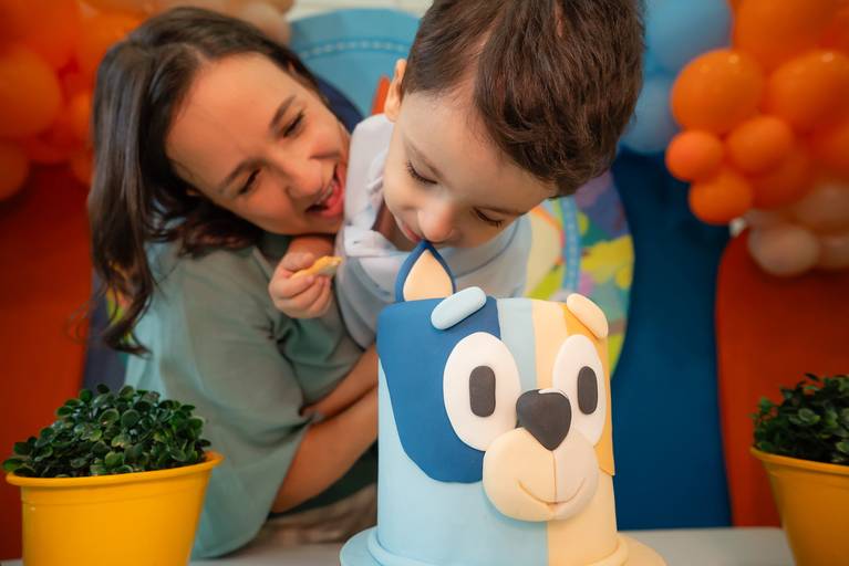 festa infantil – coleção premiada – festa de criança – festa infantil – festa de criança – festa no salão - Inácio – Pelotas – Antonio Rocha Fotografias – Fotógrafo de Crianças – Fotógrafo de Eventos - pet da família - cachorro - bluey - loly pop