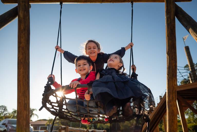 festa infantil – coleção premiada – festa de criança – ensaio de aniversário – festa infantil – festa de criança – clube – aurora – vandinha - Pelotas – Antonio Rocha Fotografias – Fotógrafo de Crianças – Fotógrafo de Evento -hallowen - chiclete - tobogã