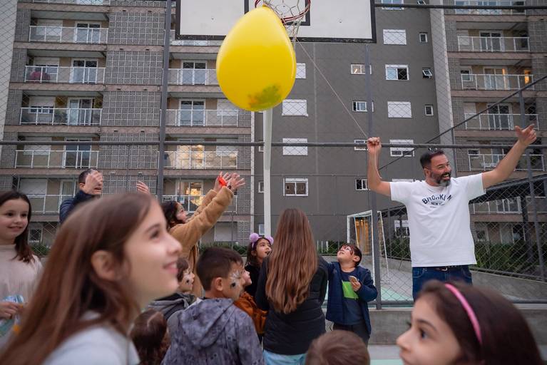 festa infantil – coleção premiada – festa de criança – ensaio de aniversário – festa infantil – festa de criança – luíza - lulu - Pelotas – Antonio Rocha Fotografias – Fotógrafo de Crianças – Fotógrafo de Evento -dinossauros – balão surpresa – salão festa