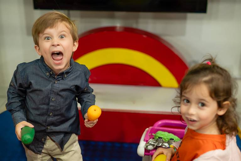 festa infantil – coleção premiada – festa de criança – ensaio de aniversário – festa infantil – festa de criança – Vicente – tio Guigui  - Pelotas – Antonio Rocha Fotografias – Fotógrafo de Crianças – Fotógrafo de Evento – Meu Herói – Homem Aranha - Hulck