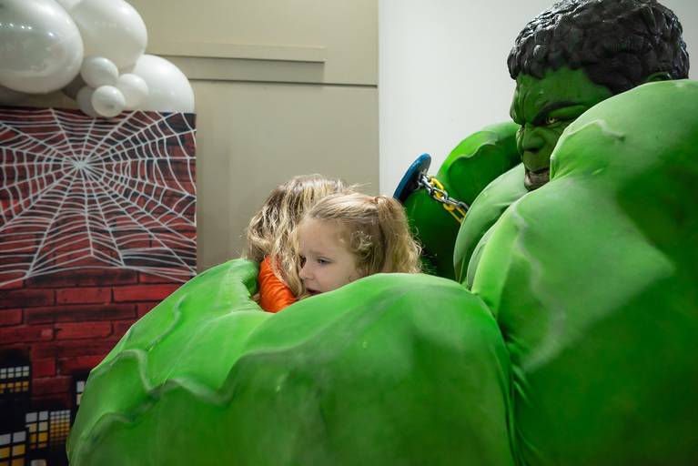 festa infantil – coleção premiada – festa de criança – ensaio de aniversário – festa infantil – festa de criança – Vicente – tio Guigui  - Pelotas – Antonio Rocha Fotografias – Fotógrafo de Crianças – Fotógrafo de Evento – Meu Herói – Homem Aranha - Hulck