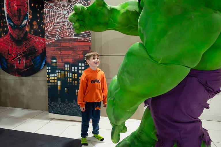 festa infantil – coleção premiada – festa de criança – ensaio de aniversário – festa infantil – festa de criança – Vicente – tio Guigui  - Pelotas – Antonio Rocha Fotografias – Fotógrafo de Crianças – Fotógrafo de Evento – Meu Herói – Homem Aranha - Hulck
