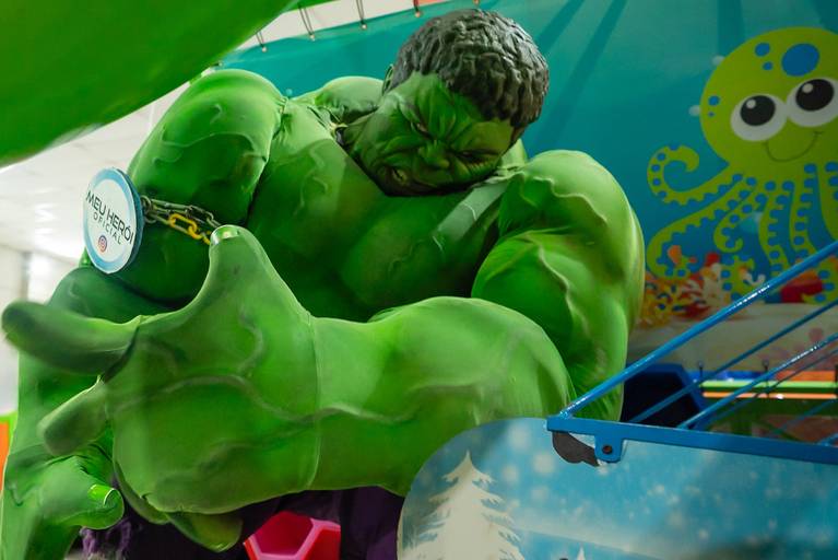 festa infantil – coleção premiada – festa de criança – ensaio de aniversário – festa infantil – festa de criança – Vicente – tio Guigui  - Pelotas – Antonio Rocha Fotografias – Fotógrafo de Crianças – Fotógrafo de Evento – Meu Herói – Homem Aranha - Hulck