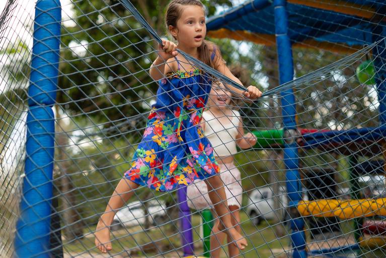festa infantil – coleção premiada – festa de criança – ensaio de aniversário – festa infantil – festa de criança – Beatriz – Bia – Caça e Pesca  - Pelotas – Antonio Rocha Fotografias – Fotógrafo de Crianças – Fotógrafo de Evento – Brinquedão - praça