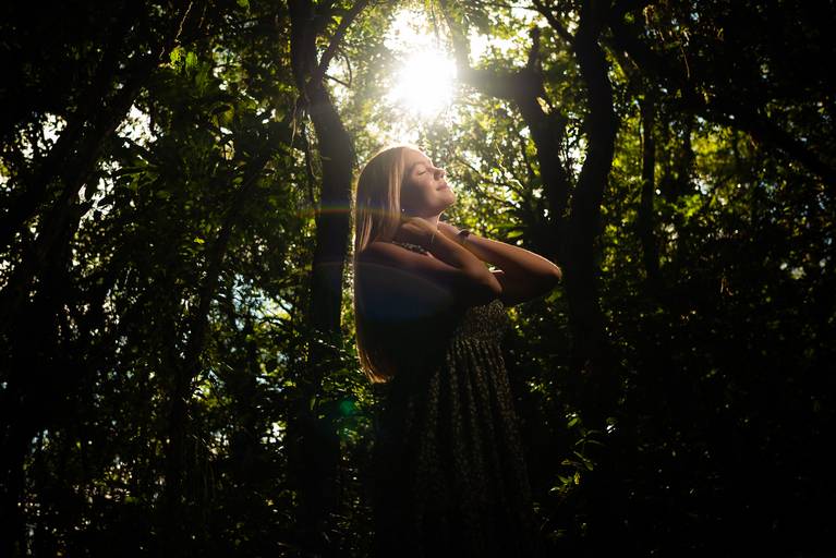 ensaio - debutante - 15 anos - ensaio ao ar livre - chácara da família fiss - maria eduarda - vestido de debutante - vestido da valsa - dança contemporânea - book de 15 anos - fotos de 15 anos - fotógrafo de 15 anos - pelotas - antonio rocha fotografias