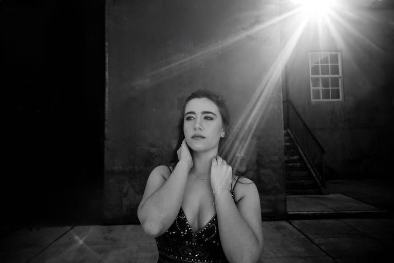 ensaio - debutante - 15 anos - ensaio ao ar livre - museu do doce- caroline - vestido de debutante - vestido da valsa - ensaio entardecer -book de 15 anos - fotos de 15 anos - fotógrafo de 15 anos - pelotas - antonio rocha fotografias - carol - escada