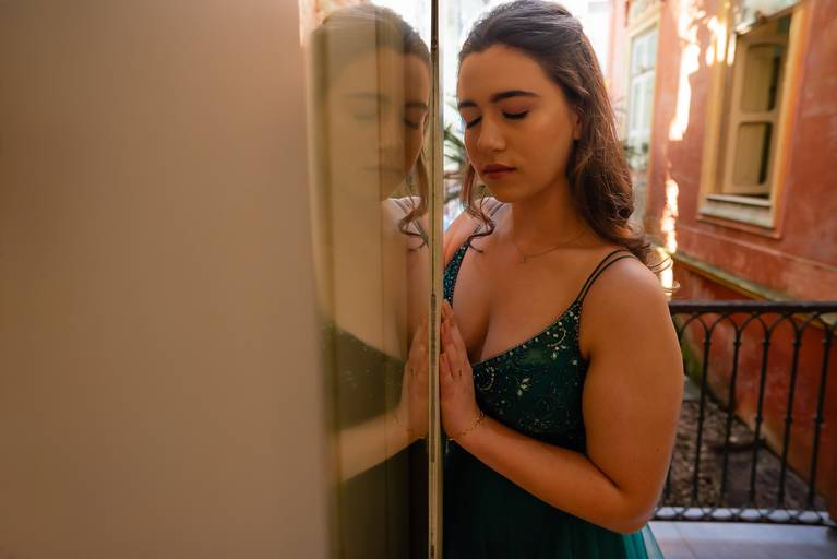 ensaio - debutante - 15 anos - ensaio ao ar livre - museu do doce- caroline - vestido de debutante - vestido da valsa - ensaio entardecer -book de 15 anos - fotos de 15 anos - fotógrafo de 15 anos - pelotas - antonio rocha fotografias - carol - escada