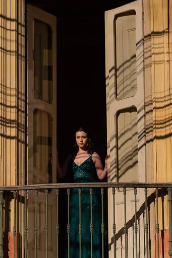 ensaio - debutante - 15 anos - ensaio ao ar livre - museu do doce- caroline - vestido de debutante - vestido da valsa - ensaio entardecer -book de 15 anos - fotos de 15 anos - fotógrafo de 15 anos - pelotas - antonio rocha fotografias - carol - escada