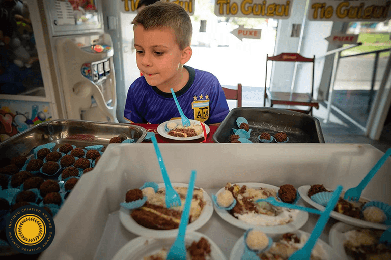 Festa Infantil - Festa de Criança - Brincadeira de Criança - Docinhos - Personalizados Mesa Festa Infantil - Brinquedo Inflável - Cama Elástica - Brinquedão - Fralda - Aniversário de Futebol - Pracinha - Fotógrafo - Antonio Rocha Fotografias – Pelotas