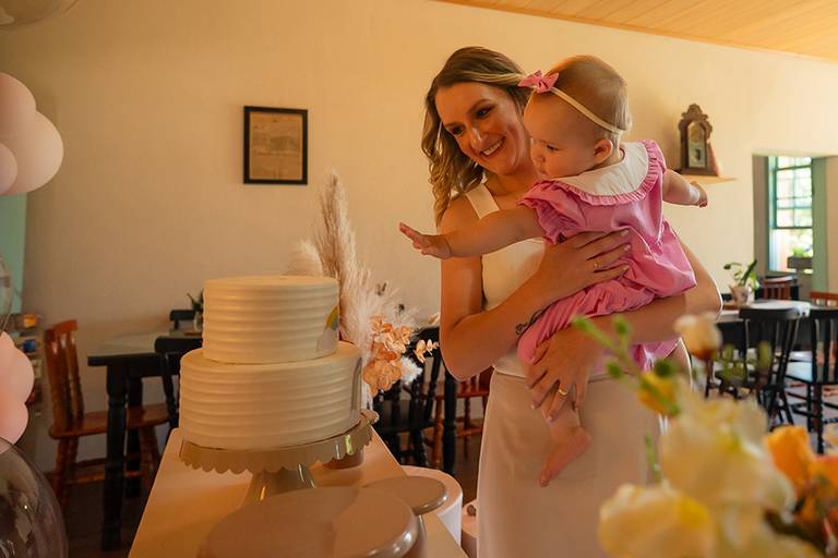 festa infantil – coleção premiada – festa de criança – ensaio de aniversário – festa infantil – festa de criança – Lara - Pelotas – Café Colonial Casa Harter - Antonio Rocha Fotografias – Fotógrafo de Crianças – Fotógrafo de Evento - bebê arco íris