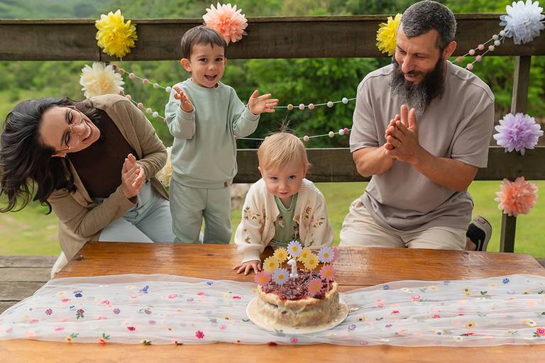 festa infantil – coleção premiada – festa de criança – ensaio de aniversário – festa infantil – festa de criança – Aila – Primeiro Aninho - Pelotas – Antonio Rocha Fotografias – Fotógrafo de Crianças – Fotógrafo de Evento – Casa Estufa – Festa no Sítio