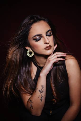 Fotografia Corporativa | Make UP | Modelo - Leticia.
Curitiba- PR