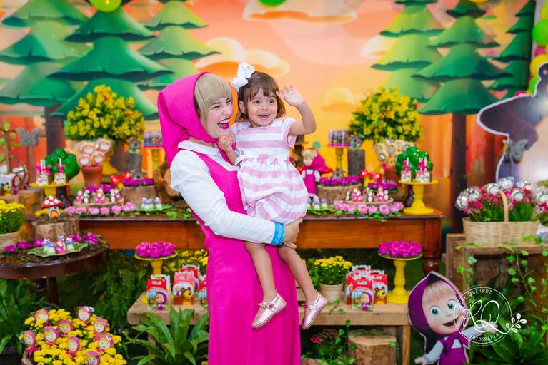 fotografia de festa infantil Uberaba masha e o urso