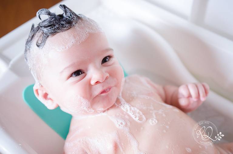 ensaio infantil ensaio lifestyle quartinho do bebê primeiros meses-banho-gostoso