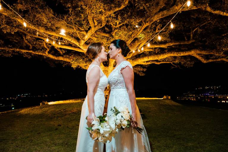 Vinícius Vogel Fotógrafo de Casamento Porto Alegre, Serra Gaúcha, casamento lésbico,  Fotografo brasileiro em Nova Iorque, Orlando, Miami, New York, Berlim, Munique, München, Frankfurt, Paris, Roma, Buenos Aires, casamento homoafetivo, casamento gay,