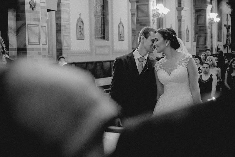 Casamento da Dolores e do Cleber, por Vinícius Vogel Fotógrafo de Casamento Porto Alegre, Serra Gaúcha, Destination Wedding.  Fotografo brasileiro em Nova Iorque, Orlando, Miami, New York, Berlim, Munique, München, Frankfurt, Lisboa, Cascais, Porto, Paris