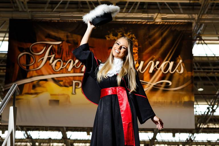 Formatura de Direito, PUCRS, Amanda Parcianello. Vinícius Vogel Fotógrafo Porto Alegre, Serra Gaúcha.  Fotografo brasileiro em Nova Iorque, Orlando, Miami, New York, Berlim, Munique, München, Frankfurt, Lisboa, Cascais, Porto, Paris, Roma, Buenos Aires
