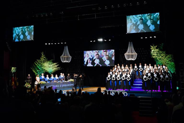 Formatura de Arquitetura e Urbanismo, Uniritter, Isadora Ribeiro. Vinícius Vogel Fotógrafo Porto Alegre, Serra Gaúcha.  Fotografo brasileiro em Nova Iorque, Orlando, Miami, New York, Berlim, Munique, München, Frankfurt, Lisboa, Cascais, Porto, Paris, Roma