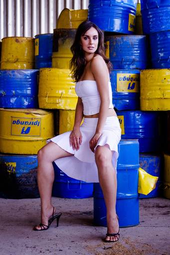 Editorial Book de Moda para Agência e Portfólio - Naiumi Goldoni.  Fotografo brasileiro em Nova Iorque, Orlando, Miami, New York, Berlim, Munique, München, Frankfurt, Lisboa, Cascais, Porto, Paris, Roma, Buenos Aires