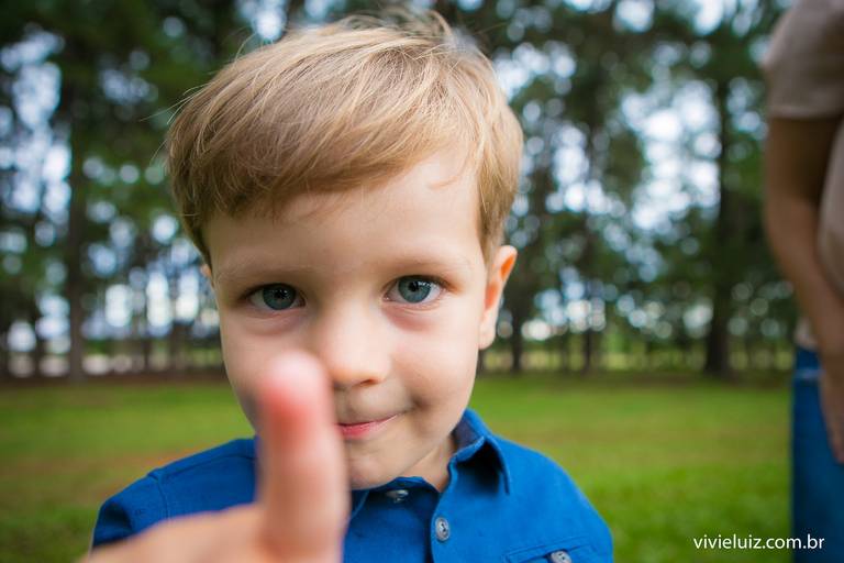 menino criança