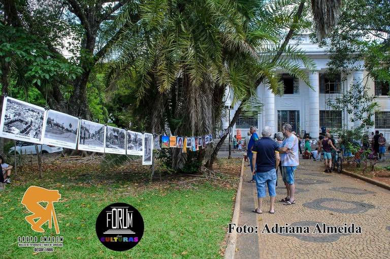 grupoimagem.escolafotografia O Grupo Imagem Núcleo de
Fotografia e Vídeo, participou da Ocupação Artística no
ultimo dia 15/11/2022, esse evento foi uma singela
homenagem aos artistas já falecidos que atuaram em
Sorocaba nos últimos 100 anos.