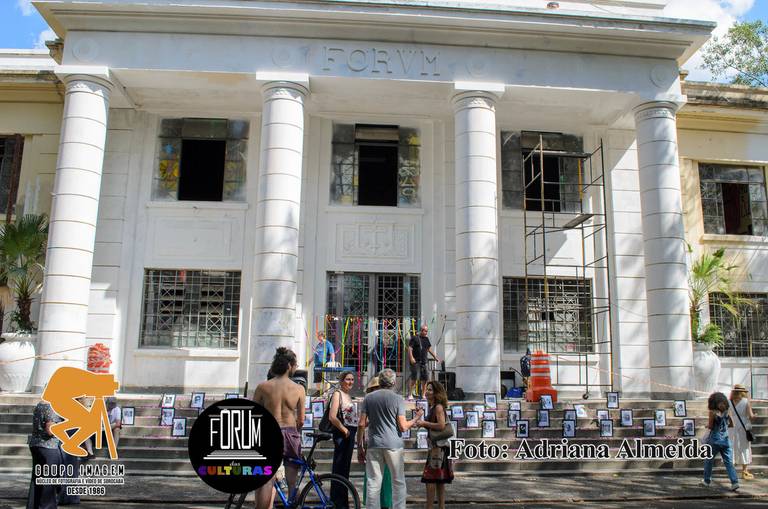 grupoimagem.escolafotografia O Grupo Imagem Núcleo de
Fotografia e Vídeo, participou da Ocupação Artística no
ultimo dia 15/11/2022, esse evento foi uma singela
homenagem aos artistas já falecidos que atuaram em
Sorocaba nos últimos 100 anos.