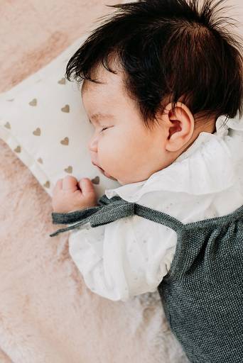 Sessão fotográfica recém nascido em Barcelos, Portugal