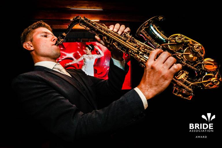 Danilo Almeida - Fotógrafo de Casamento em Mogi das Cruzes - SP