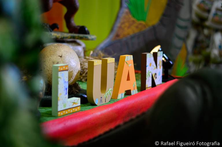 Crianca sorindo gargalhada rosa monster hi festa infantil fotografia infantil fotografo recife