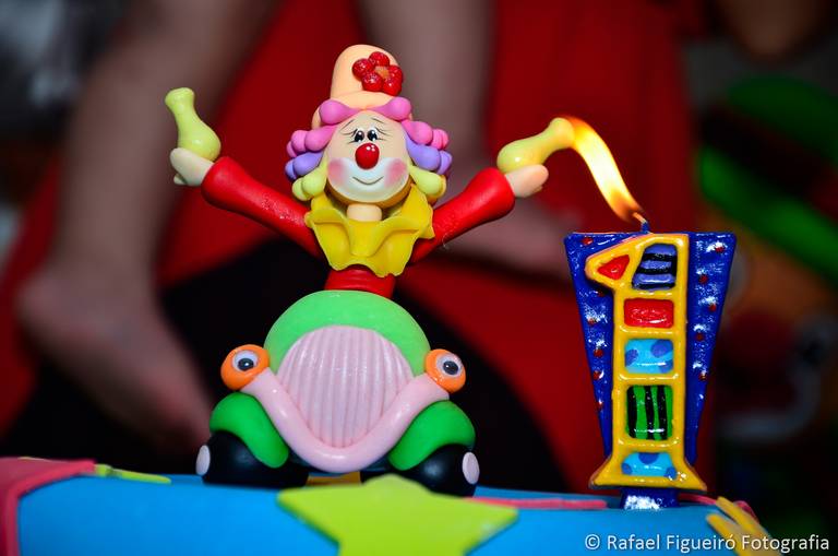 Crianca sorindo gargalhada rosa monster hi festa infantil fotografia infantil fotografo recife