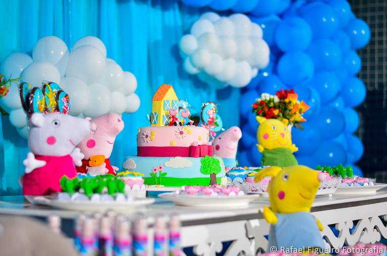 Crianca sorindo gargalhada rosa monster hi festa infantil fotografia infantil fotografo recife