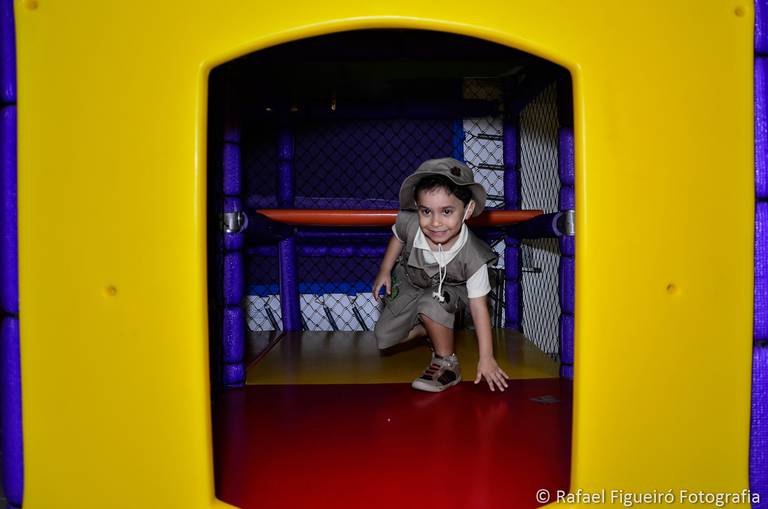Crianca sorindo gargalhada rosa monster hi festa infantil fotografia infantil fotografo recife