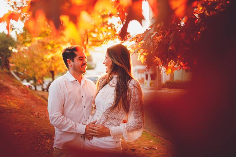 Fotografa Familia Curitiba - Ensaio externo Outono Canaleta bosque 
