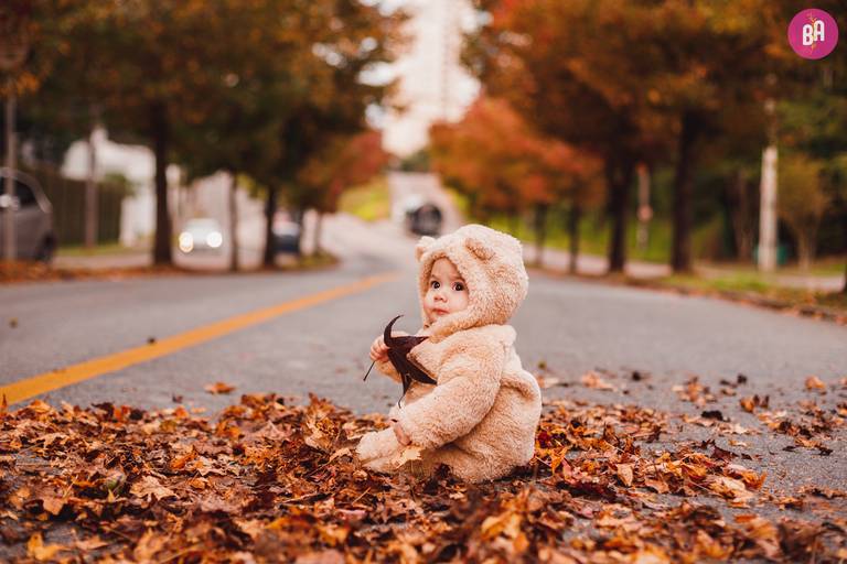 Fotografa Familia Curitiba - Ensaio externo Outono Canaleta bosque 