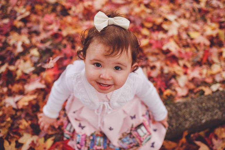 Fotografa Familia Curitiba - Ensaio externo Outono Canaleta bosque 