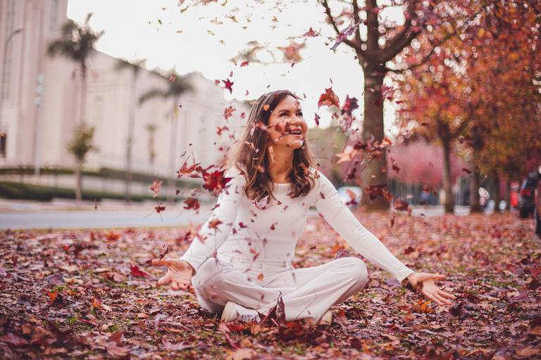 Fotografa Familia Curitiba - Ensaio externo Outono Canaleta bosque 