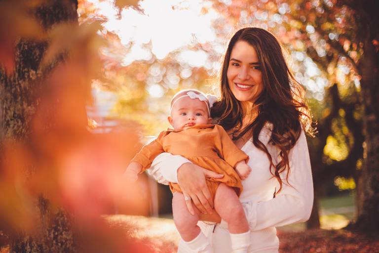 Fotografa Familia Curitiba - Ensaio externo Outono Canaleta bosque 