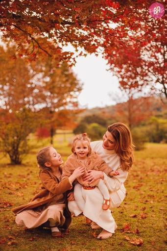 Fotografa Familia Curitiba - Ensaio externo Outono Canaleta bosque 
