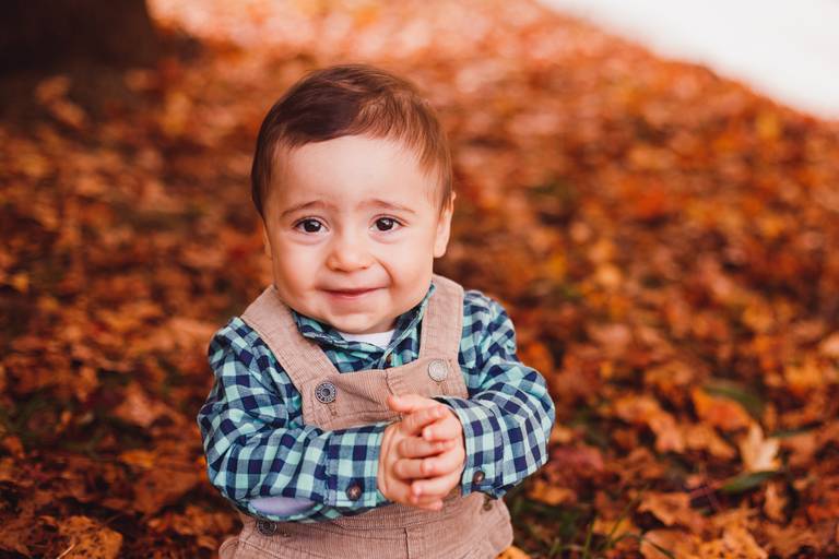 Fotografa Familia Curitiba - Ensaio externo Outono Canaleta bosque 